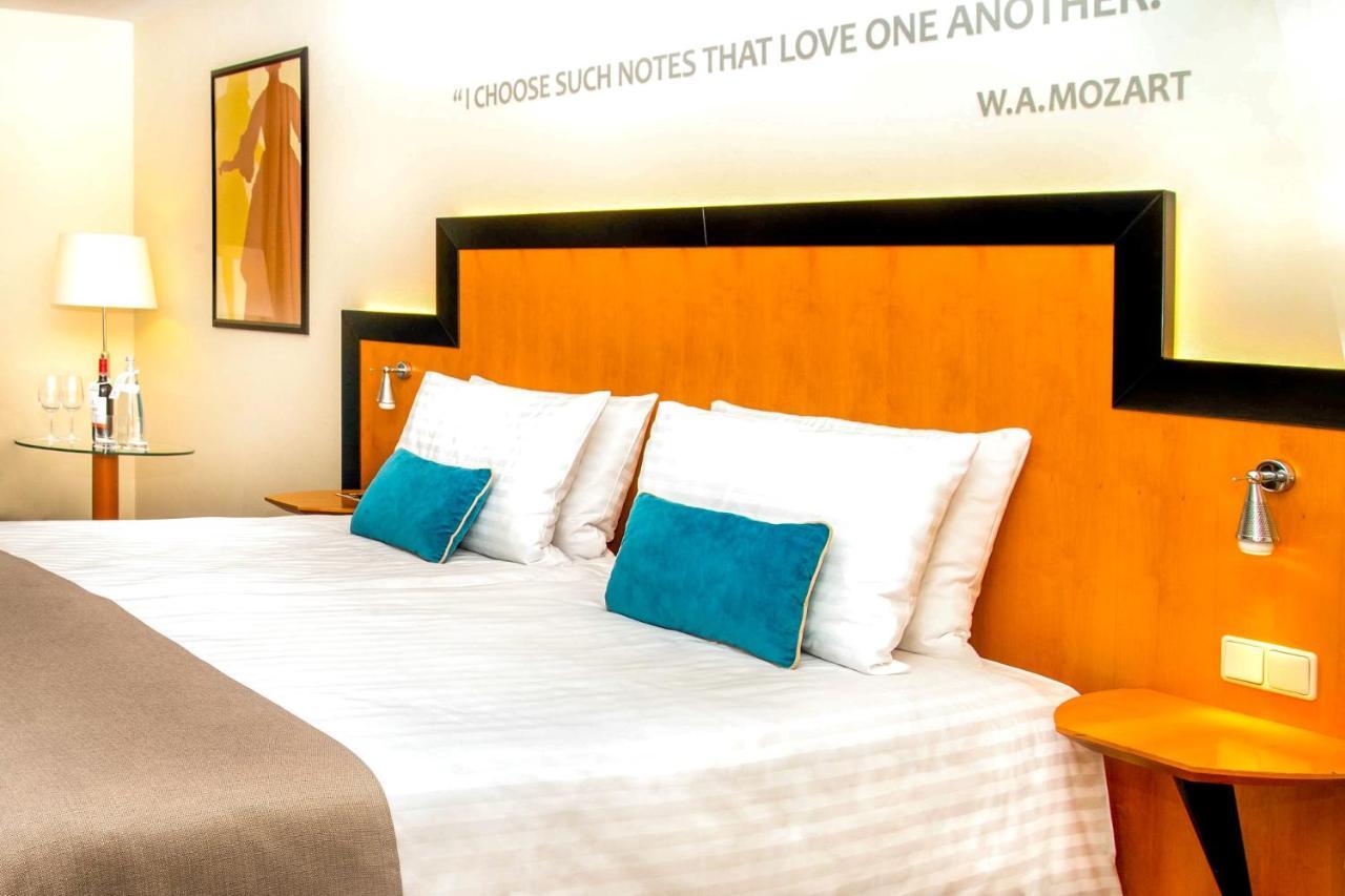 Don Giovanni - Great Of The World Hotel